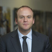 ニール・ロガチェフスキー